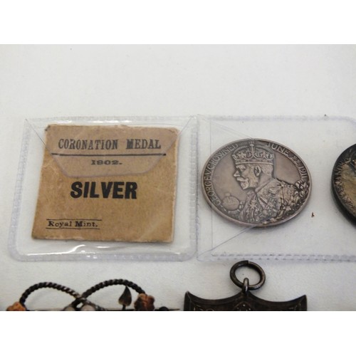 47 - 6 x SILVER ITEMS INCLUDES COINS, FOBS, MEDALS & SWEEETHEART BROOCH