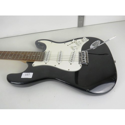 107 - POWER PLAY ELECTRIC GUITAR