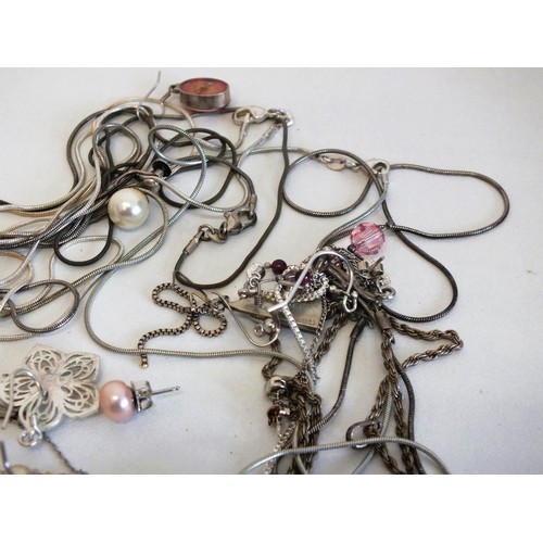 135 - JOBLOT OF SILVER JEWELLERY INCLUDING NECKLACES EARRINGS ETC, APPROXIMATE WEIGHT 120G