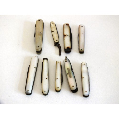 31 - 9 x MOTHER OF PEARL HANDLE POCKET KNIVES