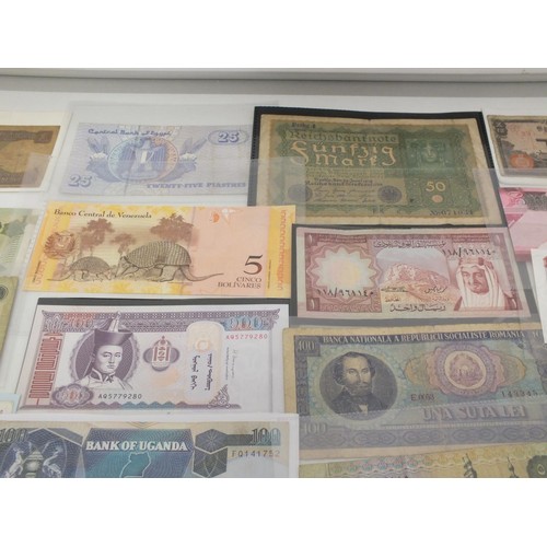 84 - BANKNOTES, COINS AND MEDALS