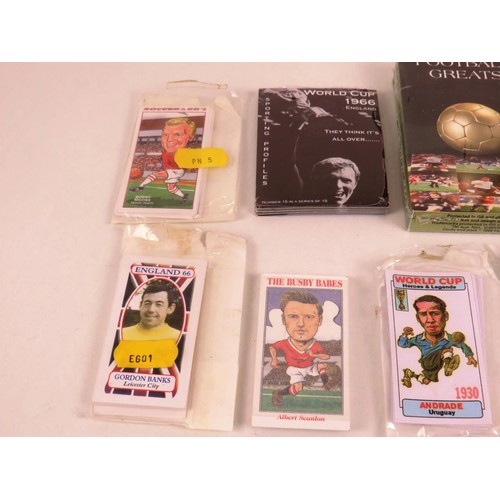 117 - 10 x SETS OF FOOTBALL CARDS LEEDS UTD, 1966 WORLD CUP AND BUSBY BABES