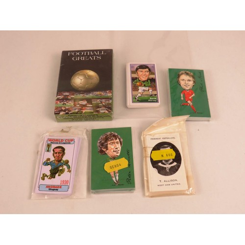 117 - 10 x SETS OF FOOTBALL CARDS LEEDS UTD, 1966 WORLD CUP AND BUSBY BABES