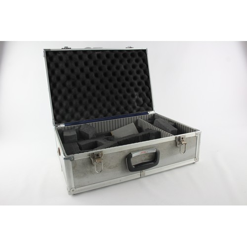 400 - Large Oyster Heavy Duty Metal FLIGHT CASE For Camera Storage & Transport