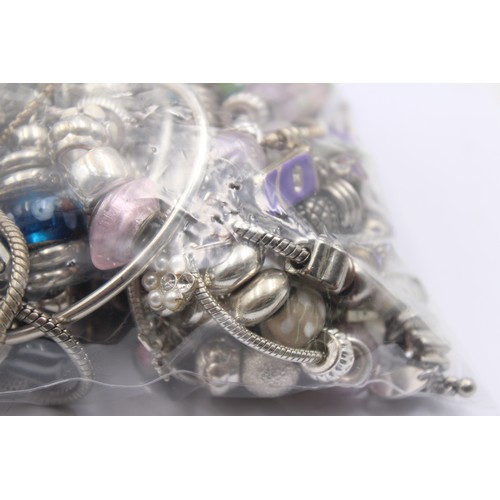 402 - 1.5kg Fashion Charm Bracelets And Assorted Charms