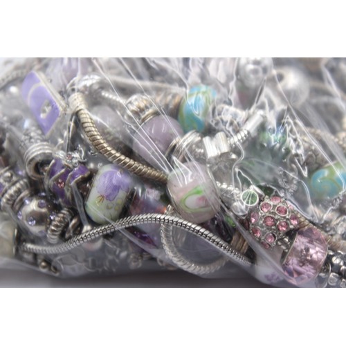 402 - 1.5kg Fashion Charm Bracelets And Assorted Charms