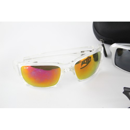 435 - 4 x Assorted Sports Style OAKLEY Sunglasses inc Eyepatch, Style Switch, Boxed et