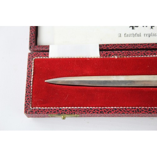 439 - Vintage Hallmarked 1978 Sheffield STERLING SILVER Letter Opener (61g)