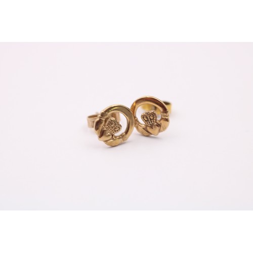 493 - 9ct Gold Claddagh Fine Stud Earrings (1.1g)