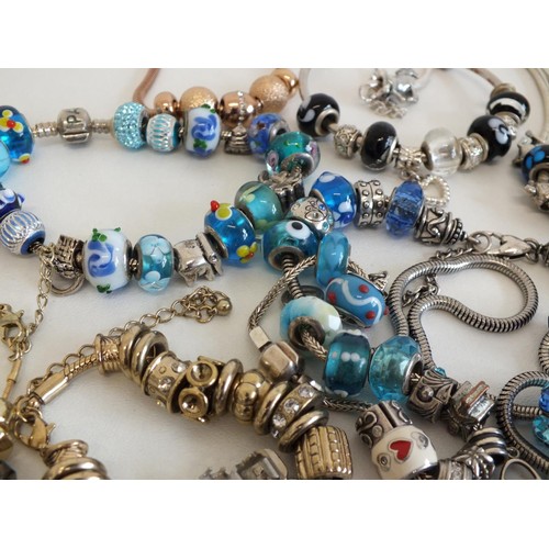 239 - 14 ASSORTED FASHION BRACELETS & NECKLACE