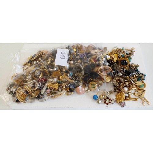 243 - JOBLOT OF ASSORTED EARRINGS, PENDANTS, CUFFLINKS ETC - weight 830g