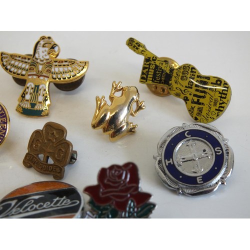 247 - 19 ASSORTED BADGES INCLUDES AUTOMOBILIA MG, ENAMEL, VELOCETTE, GIRL GUIDES, MOTHERS UNION ETC