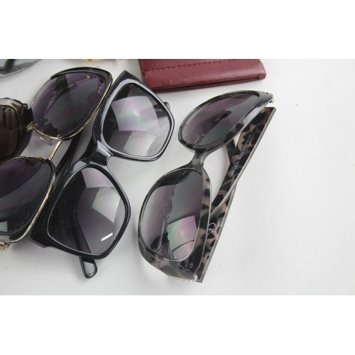 516 - 50 x Assorted SUNGLASSES Inc Liz Claibourne, Michael Kors, Diesel, Guess etc