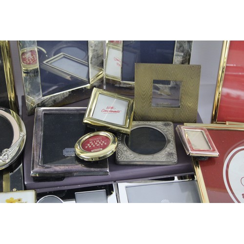 556 - Job Lot Assorted Vintage PICTURE FRAMES Inc BRASS, SILVER PLATE, Various Sizes