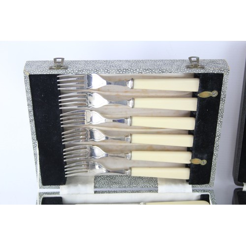 568 - 3 x Vintage BOXED Silver Plated Fish Cutlery Set Inc Engraved Knives Etc