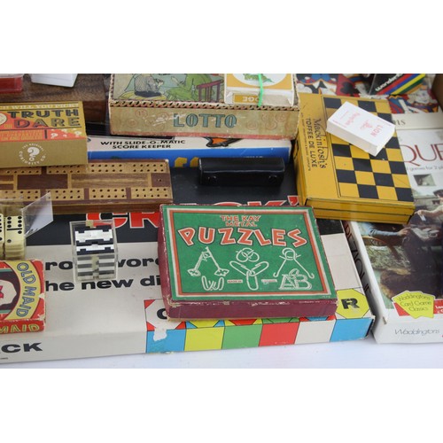 580 - Job Lot Vintage BOARD GAMES Inc Monopoly, Game of the Road, Fortune Maker Etc