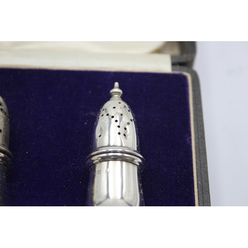 631 - 2 x Vintage Hallmarked 1931 London STERLING SILVER Salt & Pepper Cellars 36g