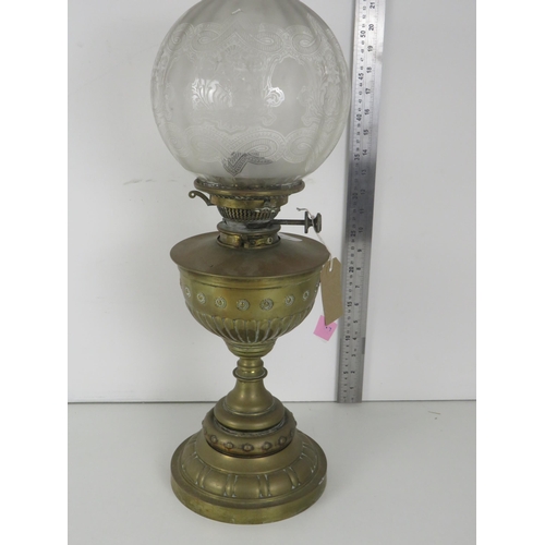 172 - BRASS OIL LAMP INCLUDING GLASS SHADE