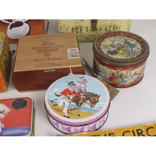 174 - LARGE COLLECTION OF ADVERTISING TINS