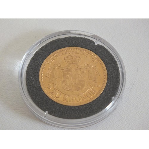 36 - 1887 KINGDOM OF SWEDEN OSCAR II 20 KRONOR GOLD COIN, 9.1g Weight