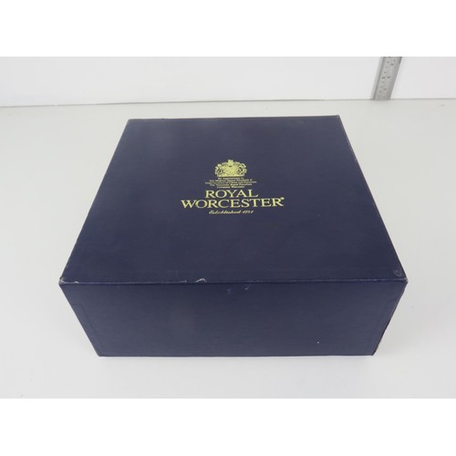 76 - ROYAL WORCESTER DISH CELEBRATION 2001- BOXED