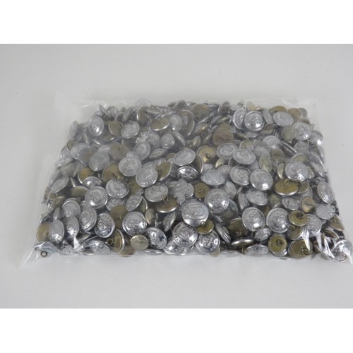 253 - 2KG APPROXIMATE BAG OF BUTTONS, POLICE, FIRE ETC