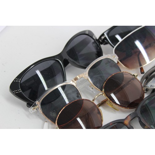 593 - 50 x Assorted SUNGLASSES Inc Emporio Armani, Calvin Klein, Salvatore Ferragamo