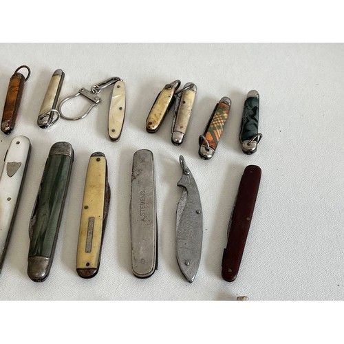 258A - 27 x ASSORTED PENKNIVES