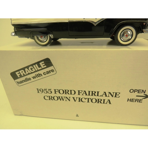 51 - 2 x DANBURY MINT 1/43 SCALE MODEL BOXED CARS 1953 BUIK SKYLARK AND 1955 FORD FAIRLANE CROWN VICTORIA