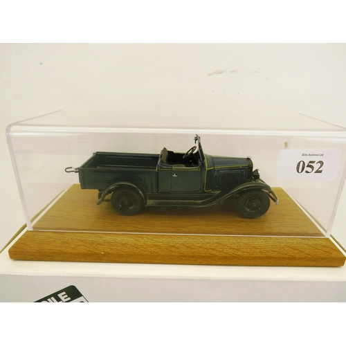 52 - 1/43 SCALE MODEL 1931 CHEVROLET ROADSTER PICKUP BOXED AND DISPLAY CASE