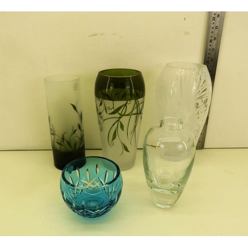 53 - 5 x QUALITY GLASS VASES