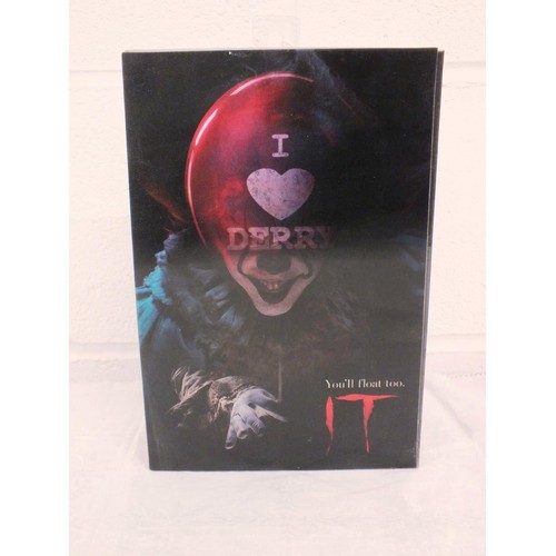 7 - NECA - IT - I LOVE DERRY PENNYWISE ACTION FIGURE - BRAND NEW