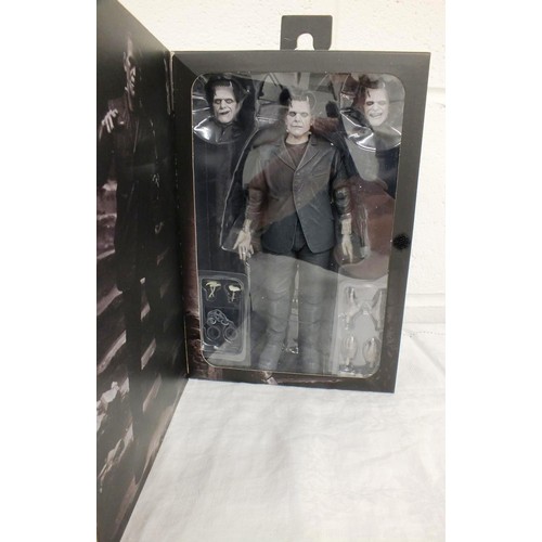 14 - NECA Universal Monsters Ultimate Frankenstein’s Monster 7