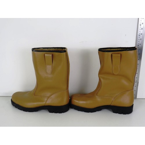 306 - ARCO RIGGER BOOTS- SIZE 1