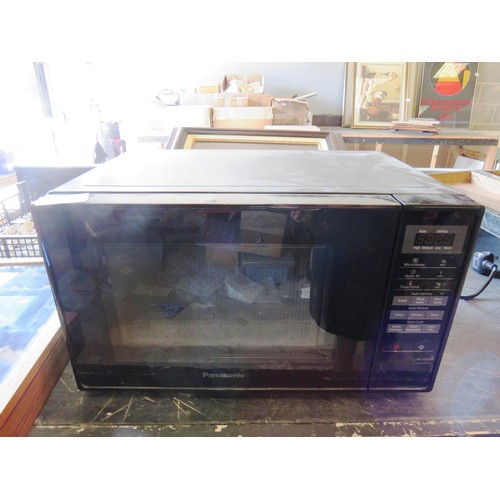 315 - PANASONIC 800W MICROWAVE