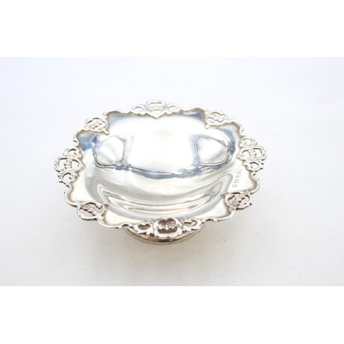 575 - Antique Hallmarked 1915 Birmingham STERLING SILVER Bon Bon Dish (69g)