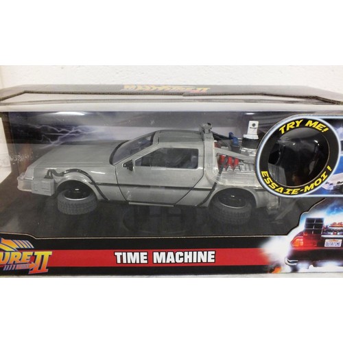 33 - Jada 1:32 Hollywood Rides Back To The Future III Time Machine Diecast Car - Boxed as New
