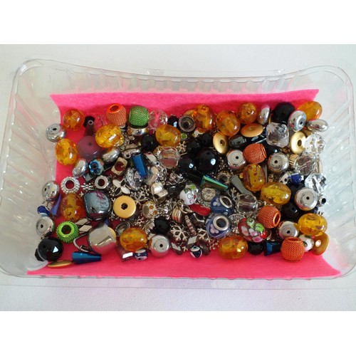 120 - BOX OF MIXED CHARMS