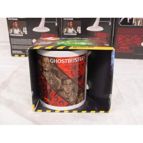 180 - 4 x GHOSTBUSTERS COLLECTABLES - ROY STANTZ, PETER VENKMAN & MUG - AS NEW