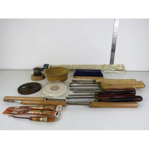 330 - LARGE SELECTION OF WOODWORKING TOOLS FOR LATHE PLUS MACHINE BITS