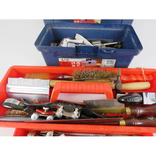 334 - LARGE TOOL BOX, HAND PLANES, SAWS, CHISELS, LATHE WOOD WORKING TOOLS, SMALL BOX PIPE CUTTERS, DRILL ... 