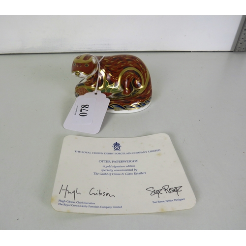 78 - ROYAL CROWN DERBY PAPERWEIGHT- OTTER WITH CERTIFICATE