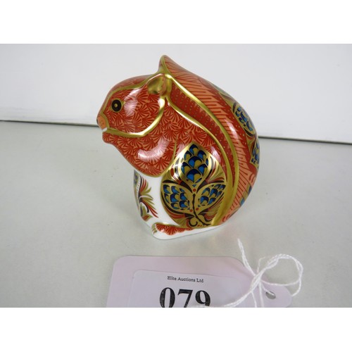 79 - ROYAL CROWN DERBY PAPERWEIGHT- RED SQUIRREL WITH GOLD STOPPER