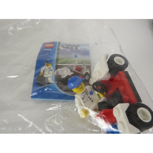 216 - 10 x LEGO CREATOR AND LEGO CITY VEHICLE SETS