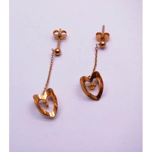 576 - 9ct Rose Gold Vintage 3d Heart Drop Earrings (1.3g)