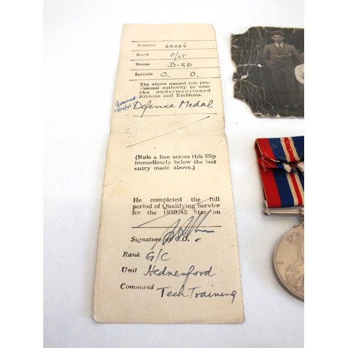 92 - WWII FLIGHT LIEUTENANTS MEDALS, DOG TAGS AND BADGE WITH PHOTOS