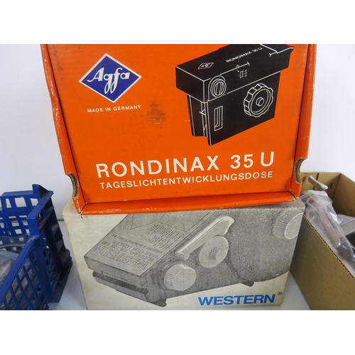 99 - CAMERA TRIPOD- FUJI FILM DIGITAL CAMERA, RONDINAX 35 U DEVELOPING TANK, WESTERN BULK FILM LOADER AND... 