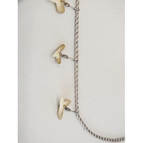 90 - VINTAGE STERLING SILVER CHAIN WITH GENUINE SHARKS TEETH