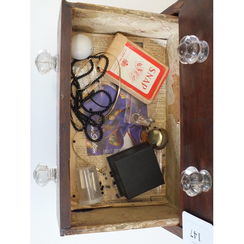 147 - MINIATURE CHEST OF DRAWERS AND CONTENTS INCLUDES PILL BOXES SEWING ITEMS ETC - SIZE 34 x 31.5 x 19CM