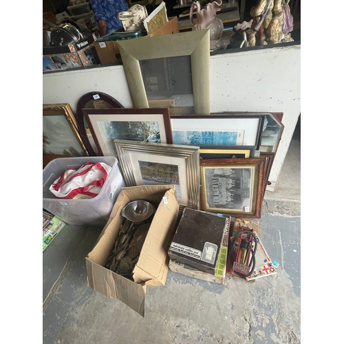 607 - LARGE JOBLOT OF MIXED ITEMS INCLUDING - pictures, dvds, ceramics, lights, mirror etc